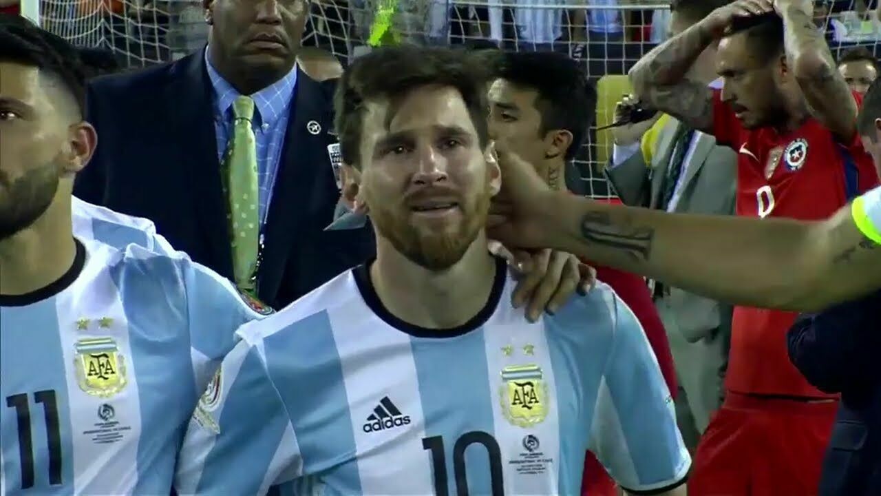Провал Аргентины: все дело в бороде Месси?