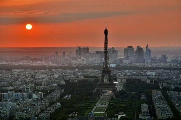 Фаворитом на проведение летних ОИ-2024 стал Париж