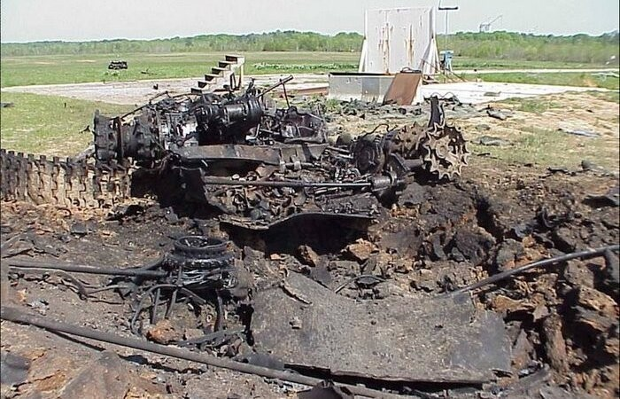 Результат удара Javelin по танку Т-72
