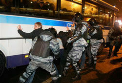Милиция задержала 1000 человек в Москве (ФОТО + ВИДЕО)