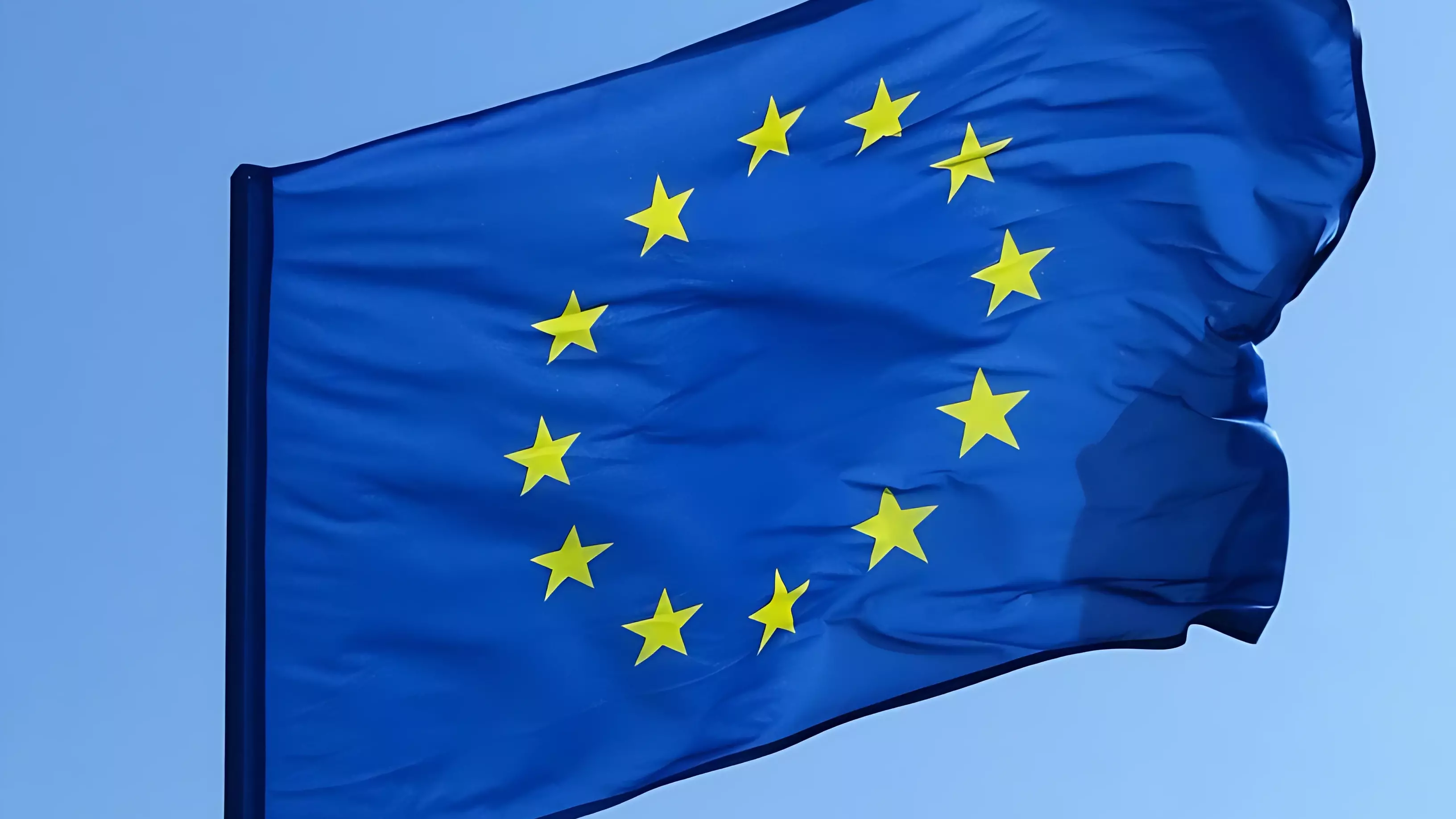 Флаги европы фото. Флаг европейского Союза. Европейский Союз (Евросоюз, ЕС). Флаг Евросоюза 135х90см.. Флаг Еврокомиссии.