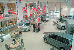 Рольф открыл новый автоцентр Hyundai и Mitsubishi