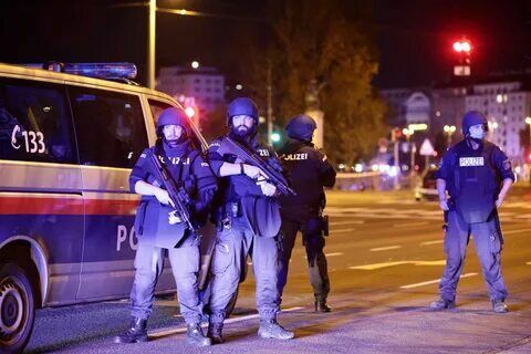 МВД Австрии: убитый террорист был «радикализированным человеком»