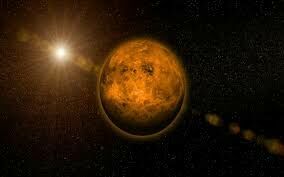 Российские учёные обнаружили  на Венере "что-то  биологическое"