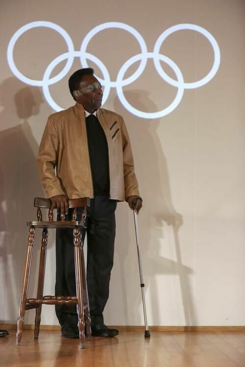 Легендарный  футболист Пеле записал песню к Олимпийским играм в Рио