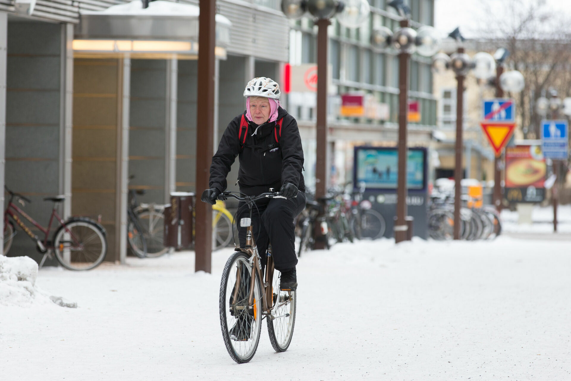 Финляндия выделит 5 млн евро, чтобы пересадить своих граждан на велосипеды