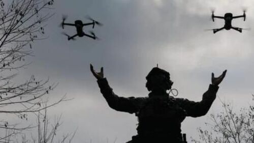 Украинская "Армия боевых дронов" готовится к нападению на Россию