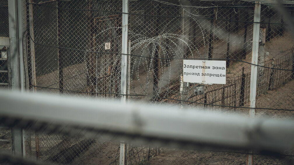 В Госдуму внесли проект о регламентации прав заключенных на свидания