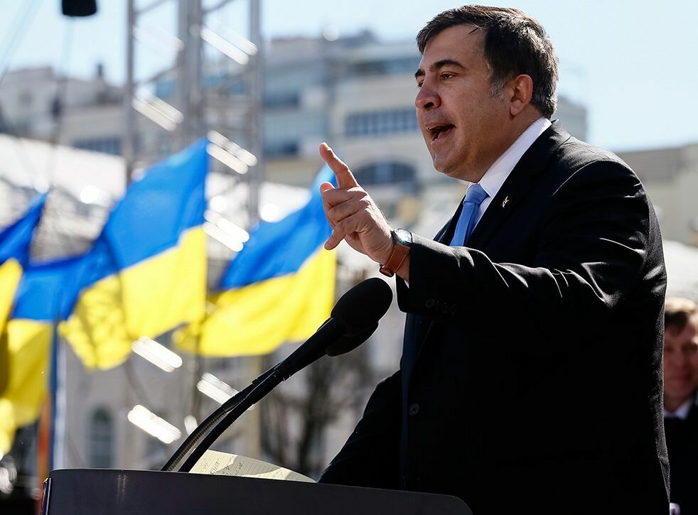 Саакашвили попросил предоставить ему политическое убежище на Украине