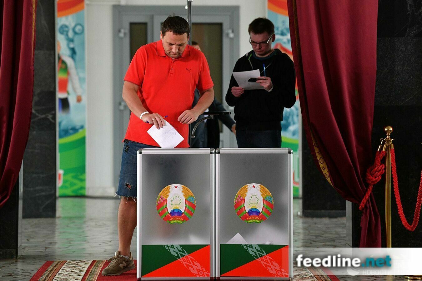 Наблюдатели нашли доказательства фальсификации на выборах в Белоруссии