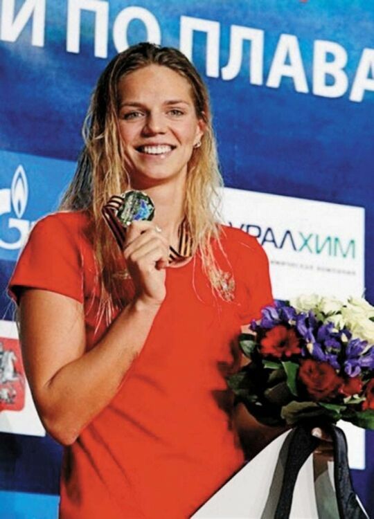 Трехкратная чемпионка мира по плаванию Юлия Ефимова
