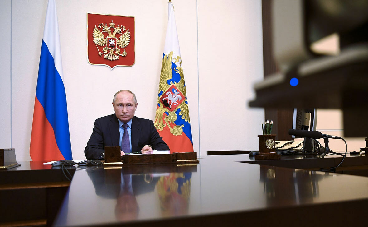 Путин призвал искать противоядие от «инфекции» новой этики