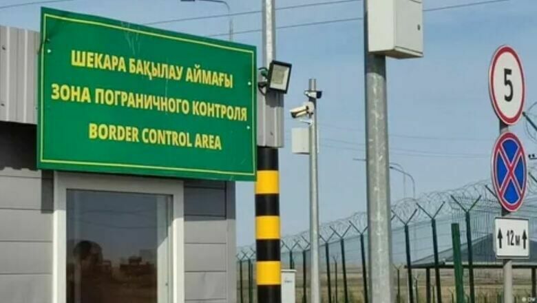 На границе Казахстана начали выдавать повестки россиянам, бегущим от мобилизации
