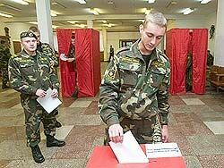 Скандальные выборы в Белоруссии: оппозиция осталась за бортом