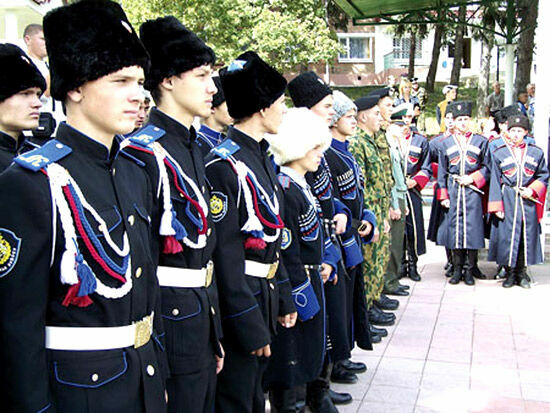 Ставропольским казакам разрешили носить гражданское оружие и применять силу