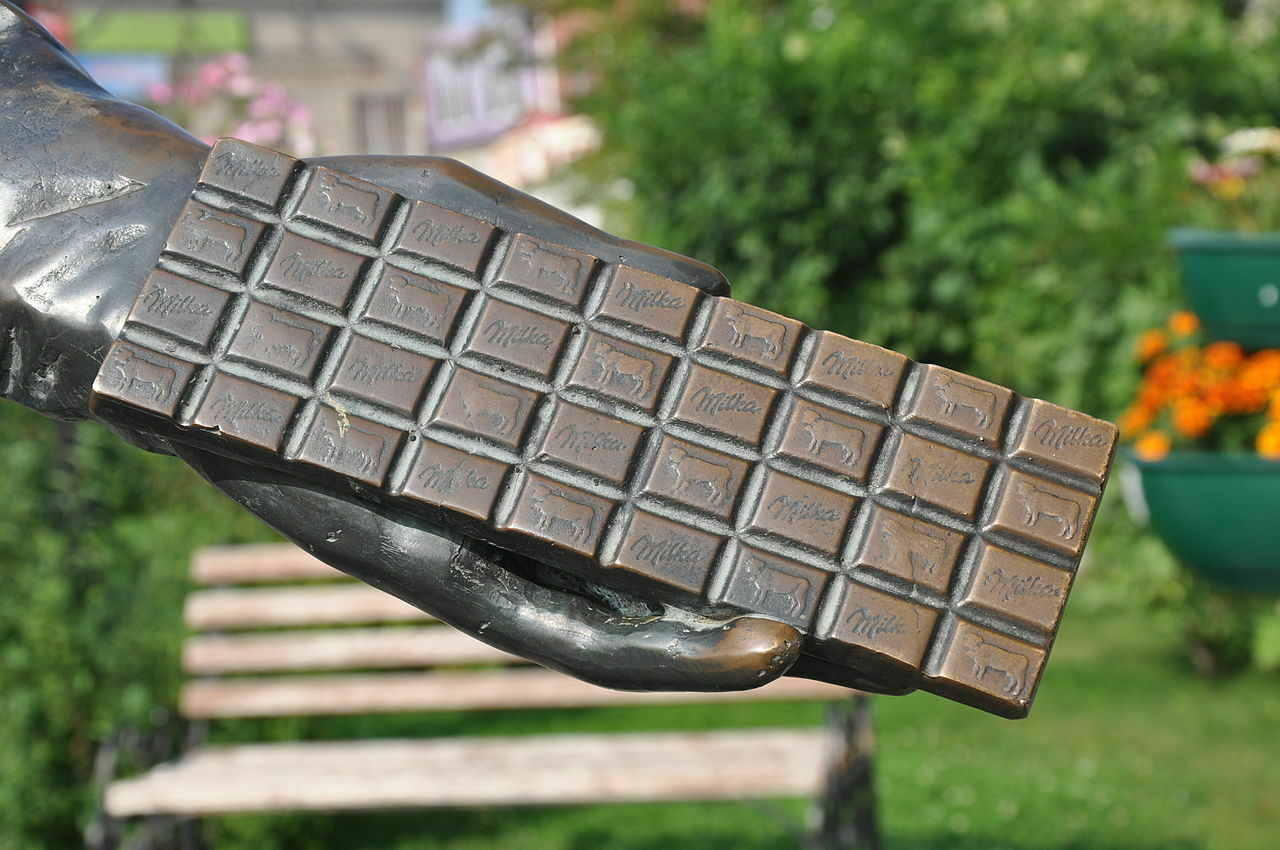 Житель Екатеринбурга подал иск на производителя шоколада Milka