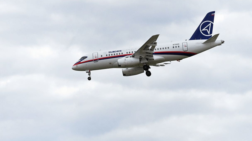 Петицию о запрете полётов SSJ-100 подписали 80000 человек