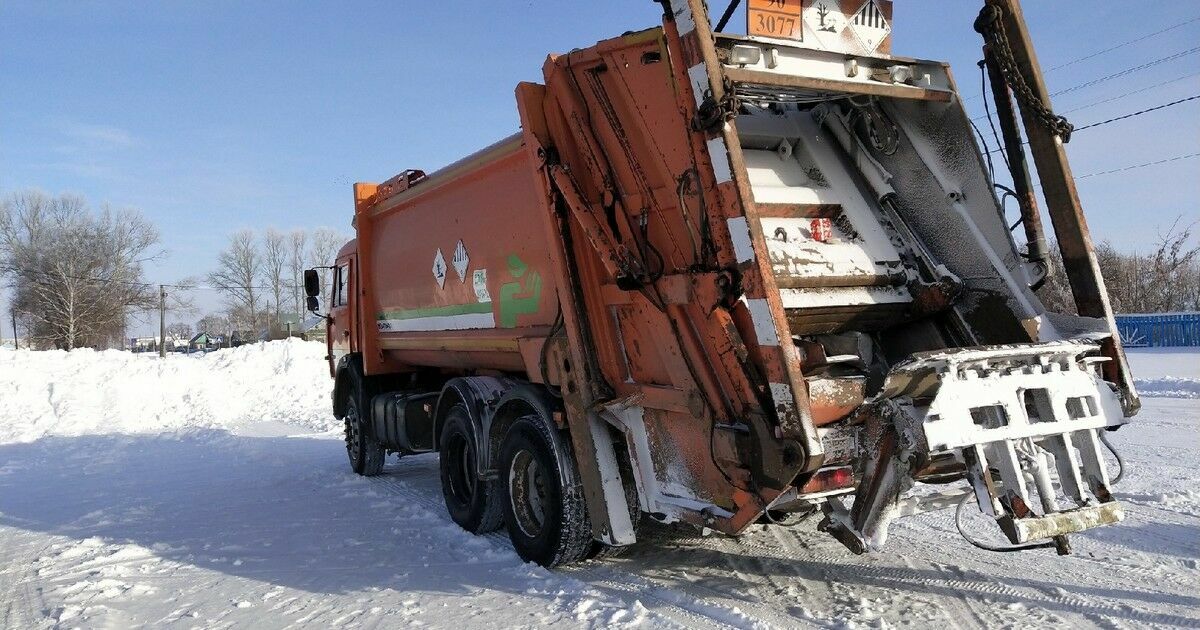 В Башкирии требуют деньги за вывоз мусора с давно умерших людей