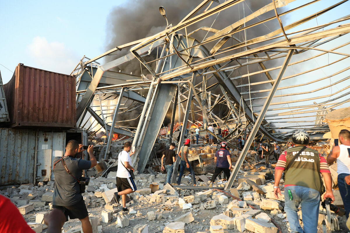 Взрыв в порту Бейрута уничтожил запасы зерна