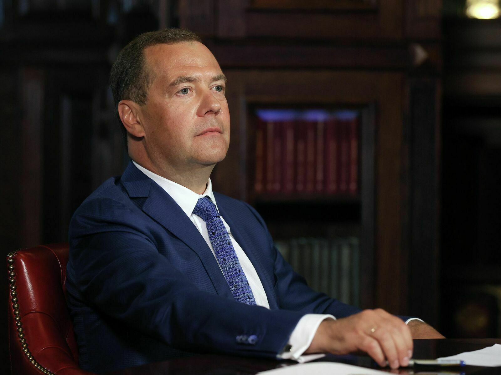 Зампред Совбеза Дмитрий Медведев заявил, что сам ведет свой Telegram