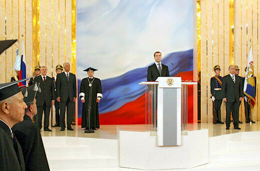 Блогосфера, 16 ноября: пойдет ли Дмитрий Медведев в президенты?