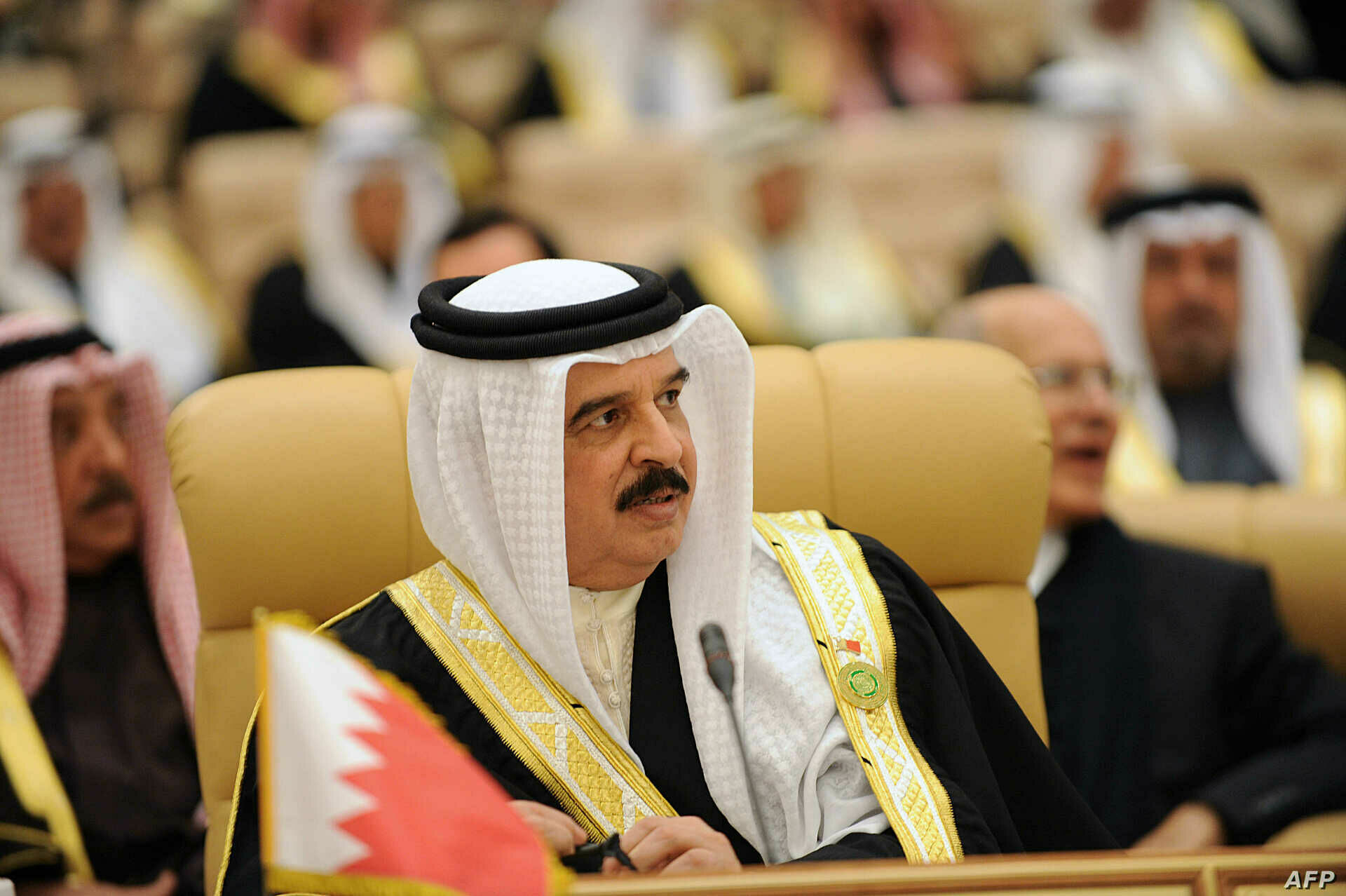 Король Бахрейна готов выступить посредником между Москвой и Киевом