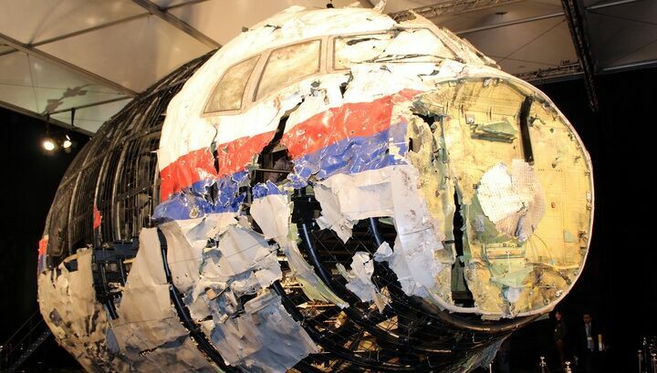 Нидерланды не могут расшифровать переданные Россией данные по крушению MH17