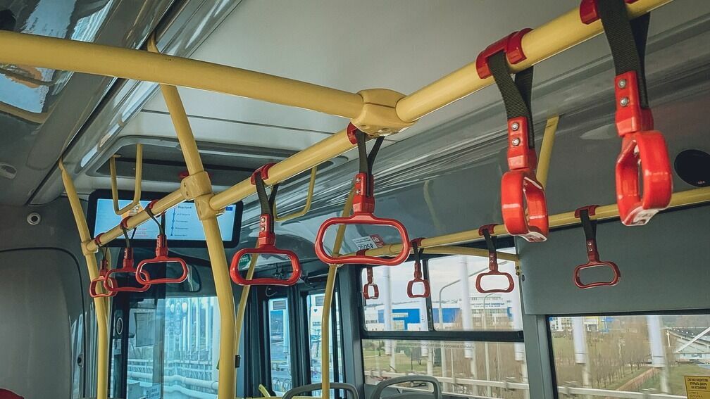 Жители Сургута возмутились бесплатному проезду для мусульман в автобусе