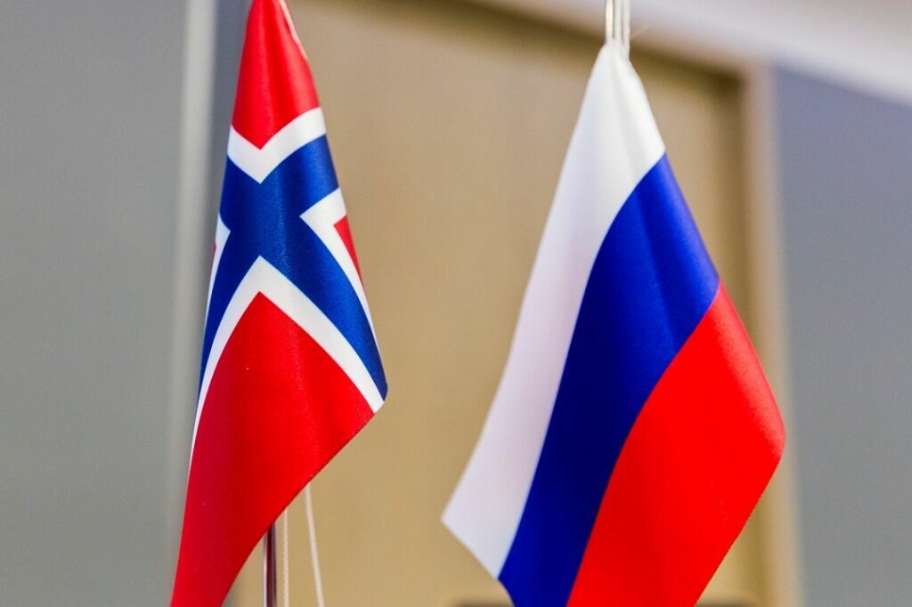 Российского дипломата высылают из Норвегии за шпионаж