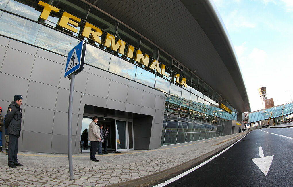 В аэропорту Казани произвел экстренную посадку самолет с 76 пассажирами
