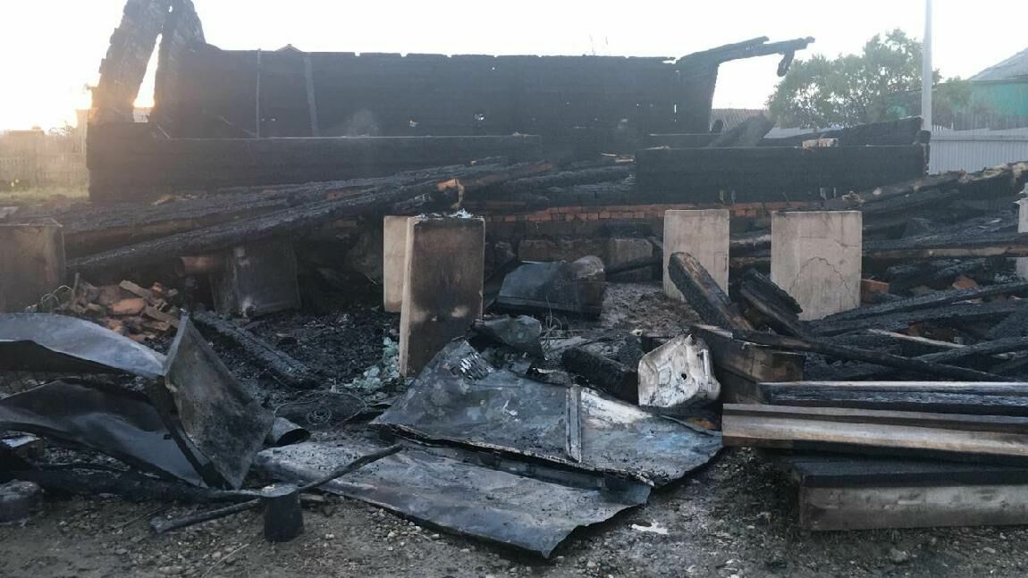 Четверо детей погибли при пожаре в Хабаровском крае
