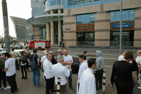 В Москве снова эвакуируют людей из-за звонков о бомбах