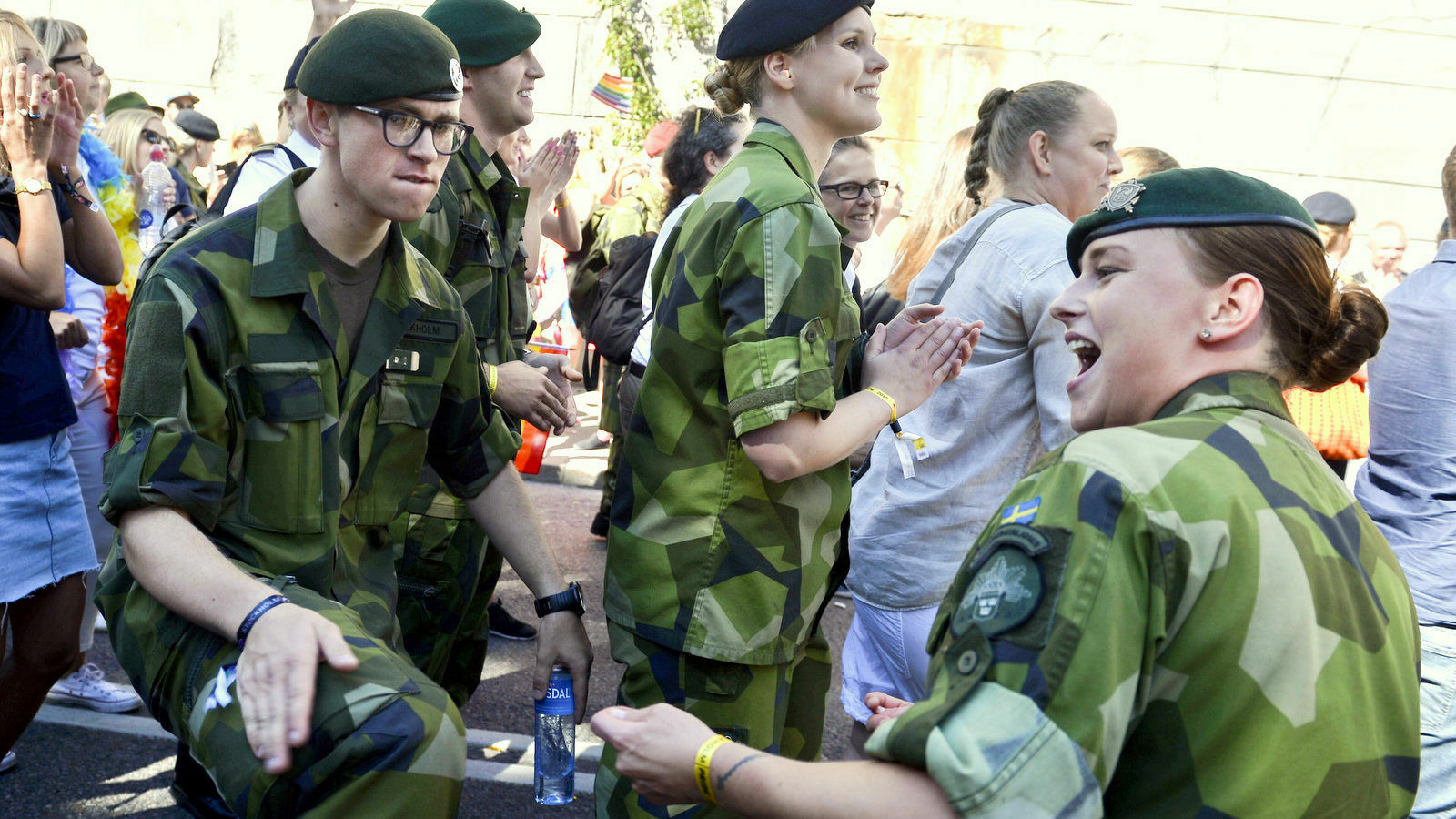 Шведские офицеры займутся обучением украинских новобранцев для ВСУ