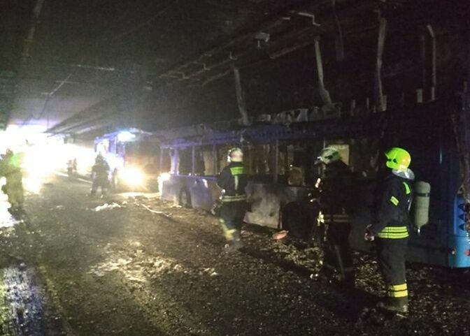 В Москве в тоннеле сгорел пассажирский автобус