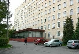 Из окон московской больницы за ночь выпали двое пациентов