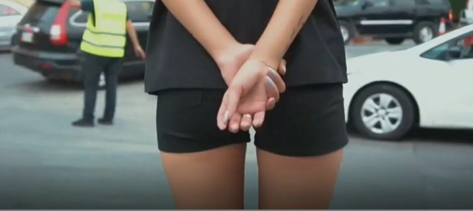В Ливане девушек-полицейских одели в сексуальные шортики