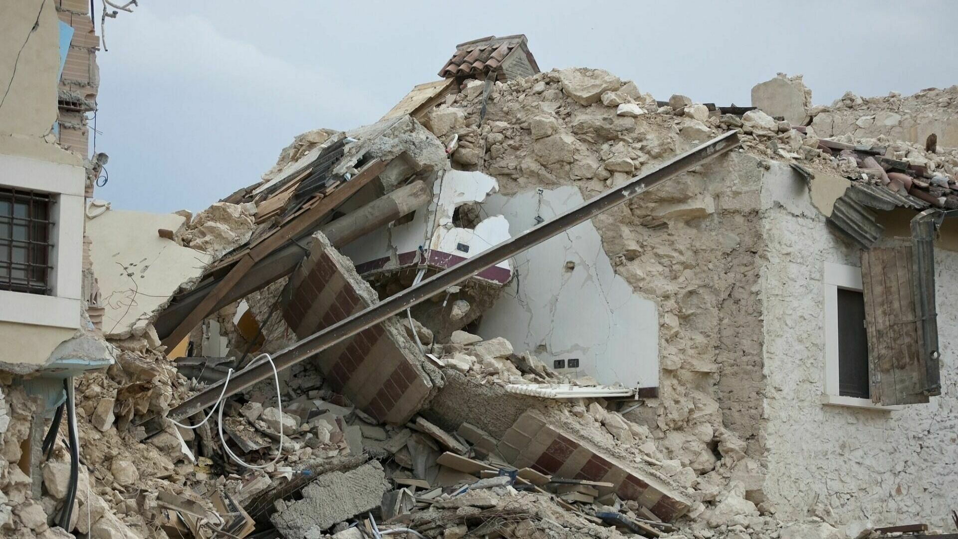 Общее число погибших при землетрясениях в Турции и Сирии превысило 28 тысяч человек