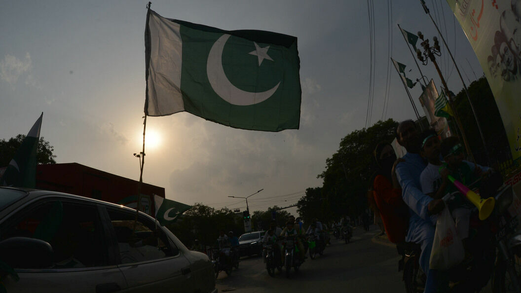 Три человека погибли и 50 пострадали при взрыве на востоке Пакистана