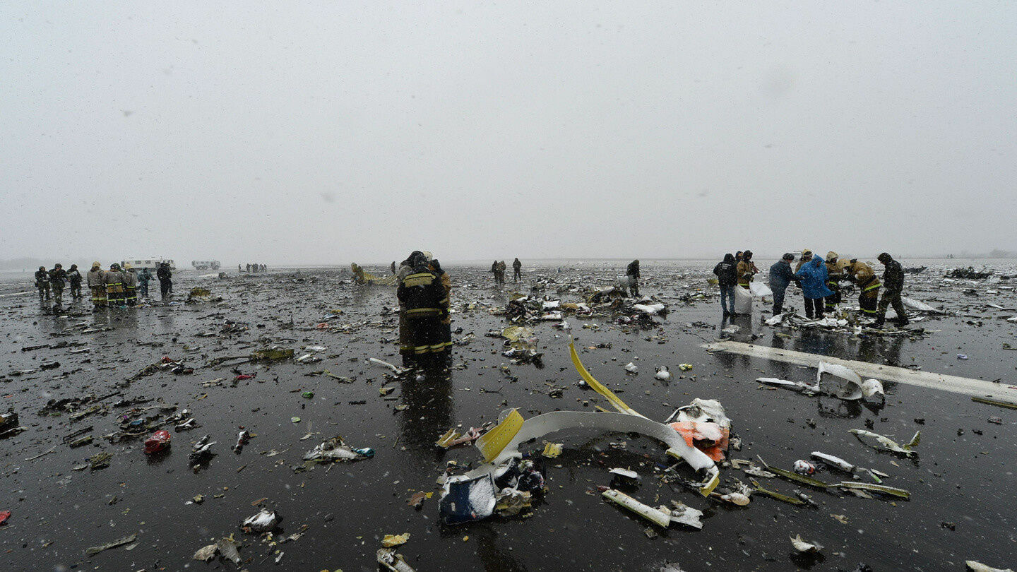 МАК назвал причину крушения Boeing-737 в Ростове-на-Дону в 2016 году