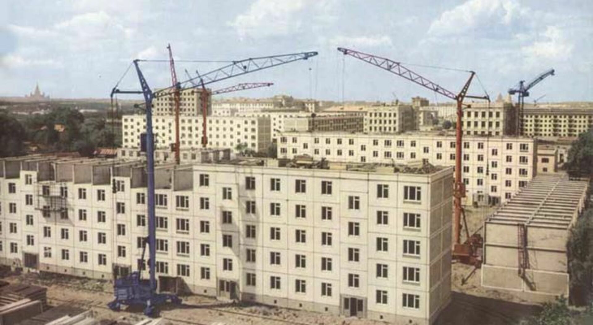 Строительство в советское время