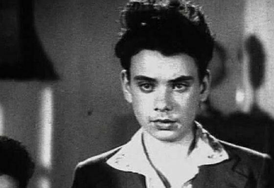 Первая роль Алексей Баталова – фильм «Зоя», 1944 год