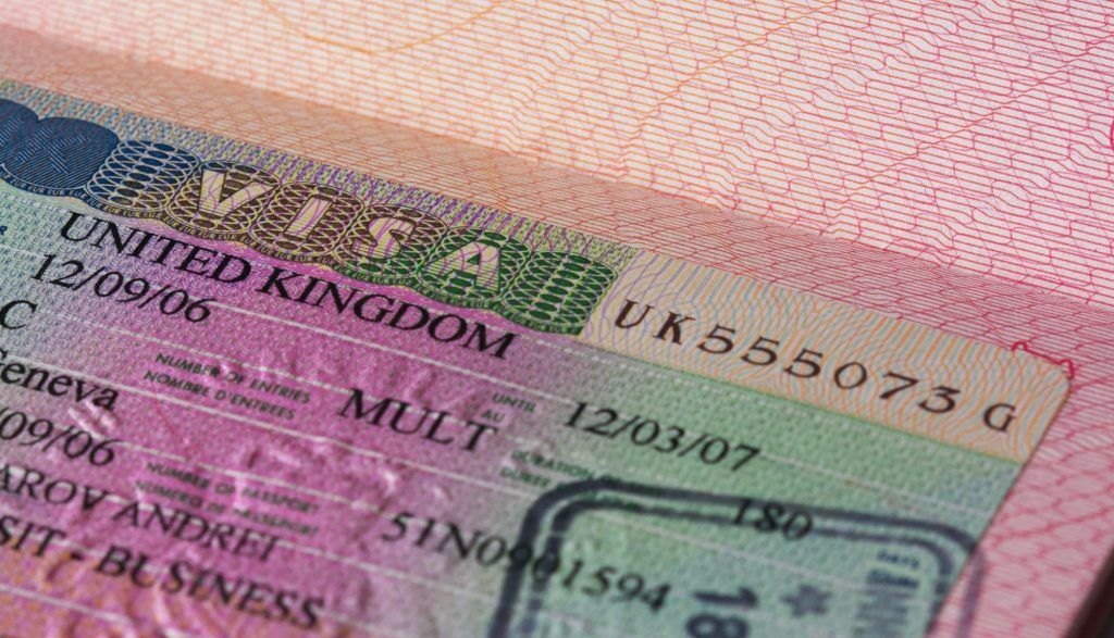 Личный опыт: с какими затратами и унижениями я получал британскую визу