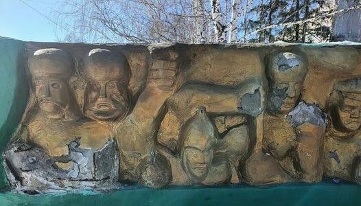 ФотКа дня: так отреставрировали мемориал «Аллея Славы» в Курганской области