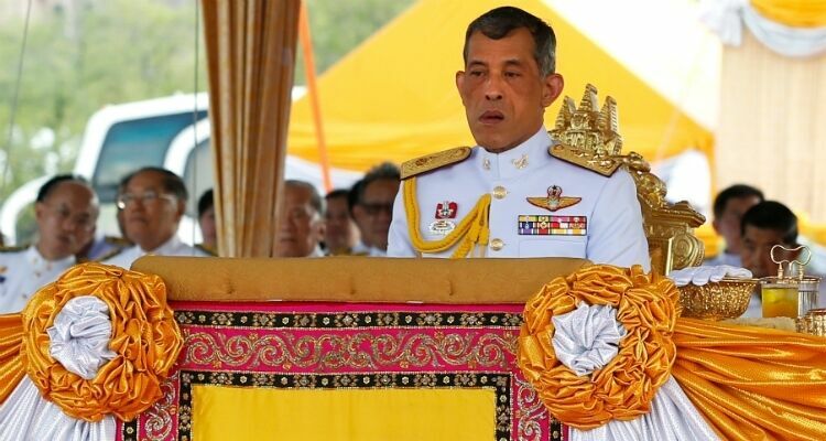 Парламент Таиланда провозгласил нового короля