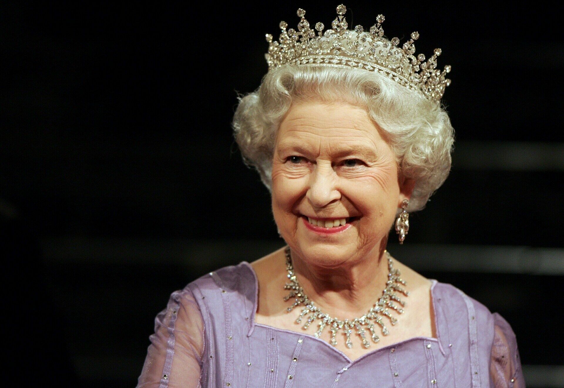 В Великобритании ожидают массовых увольнений прислуги королевы