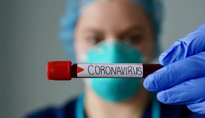 В Черногории задержали россиянку за распространение слухов о коронавирусе