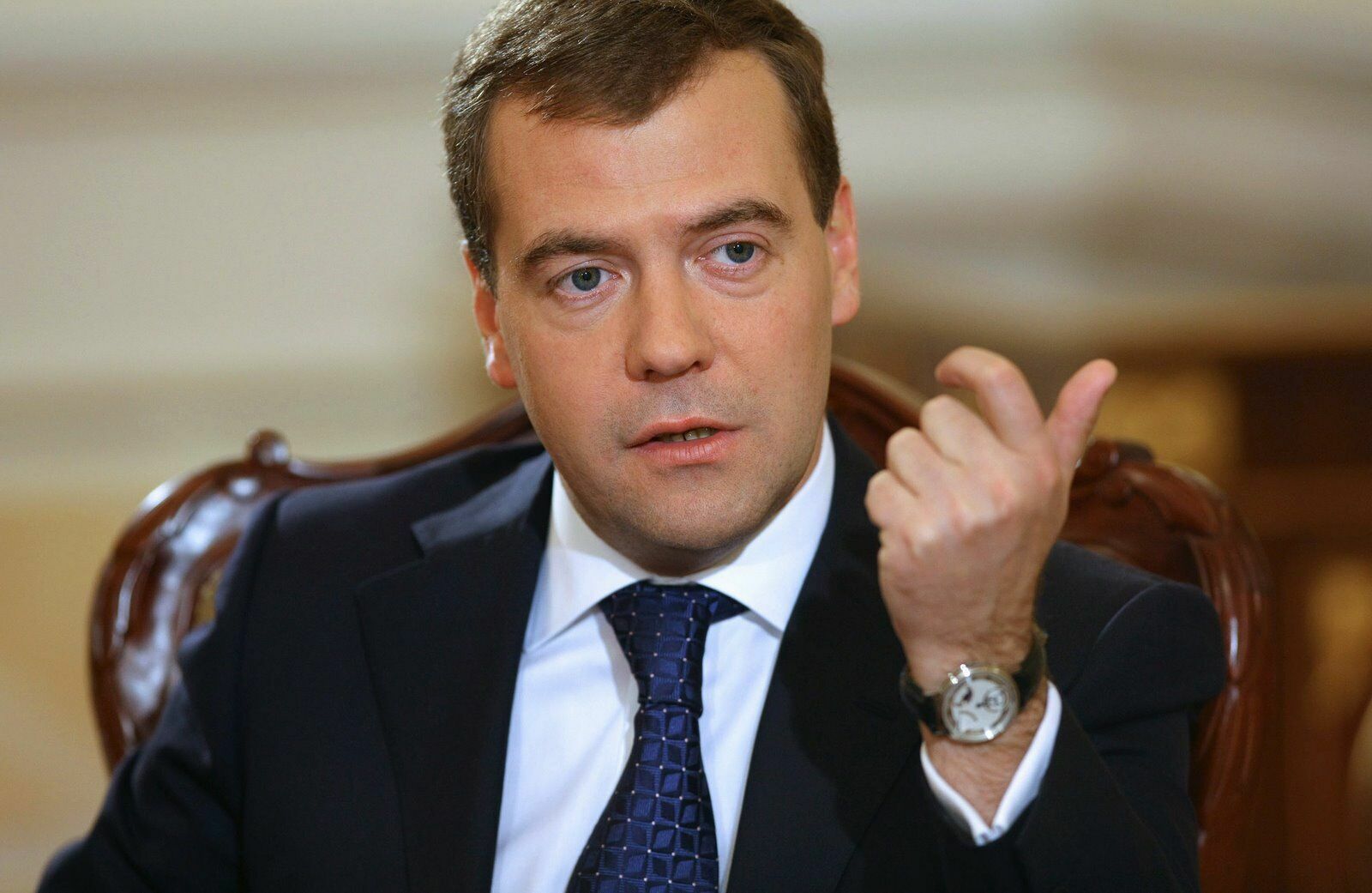СБУ объявила в розыск Дмитрия Медведева