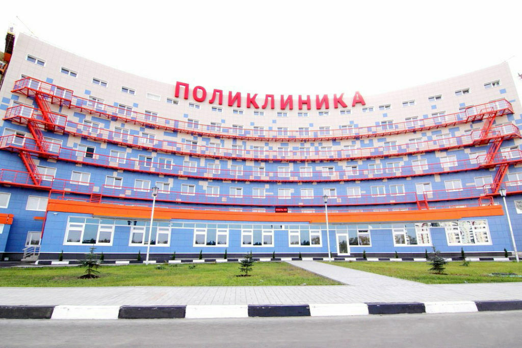 Болеть на работе: треть россиян вообще не посещают поликлиники