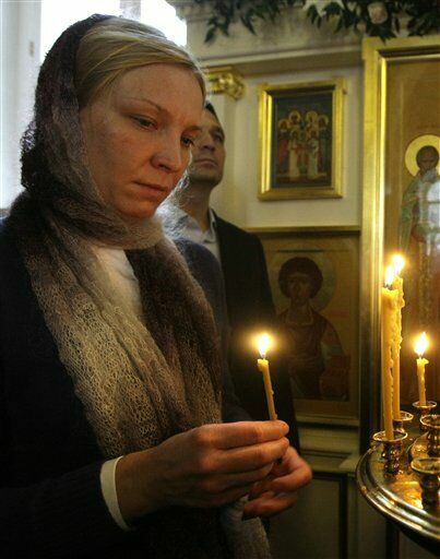 Мир скорбит по погибшим в «Домодедово»