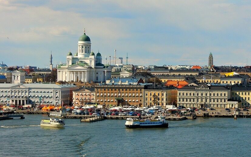 Финляндия ужесточила требования к визам для россиян